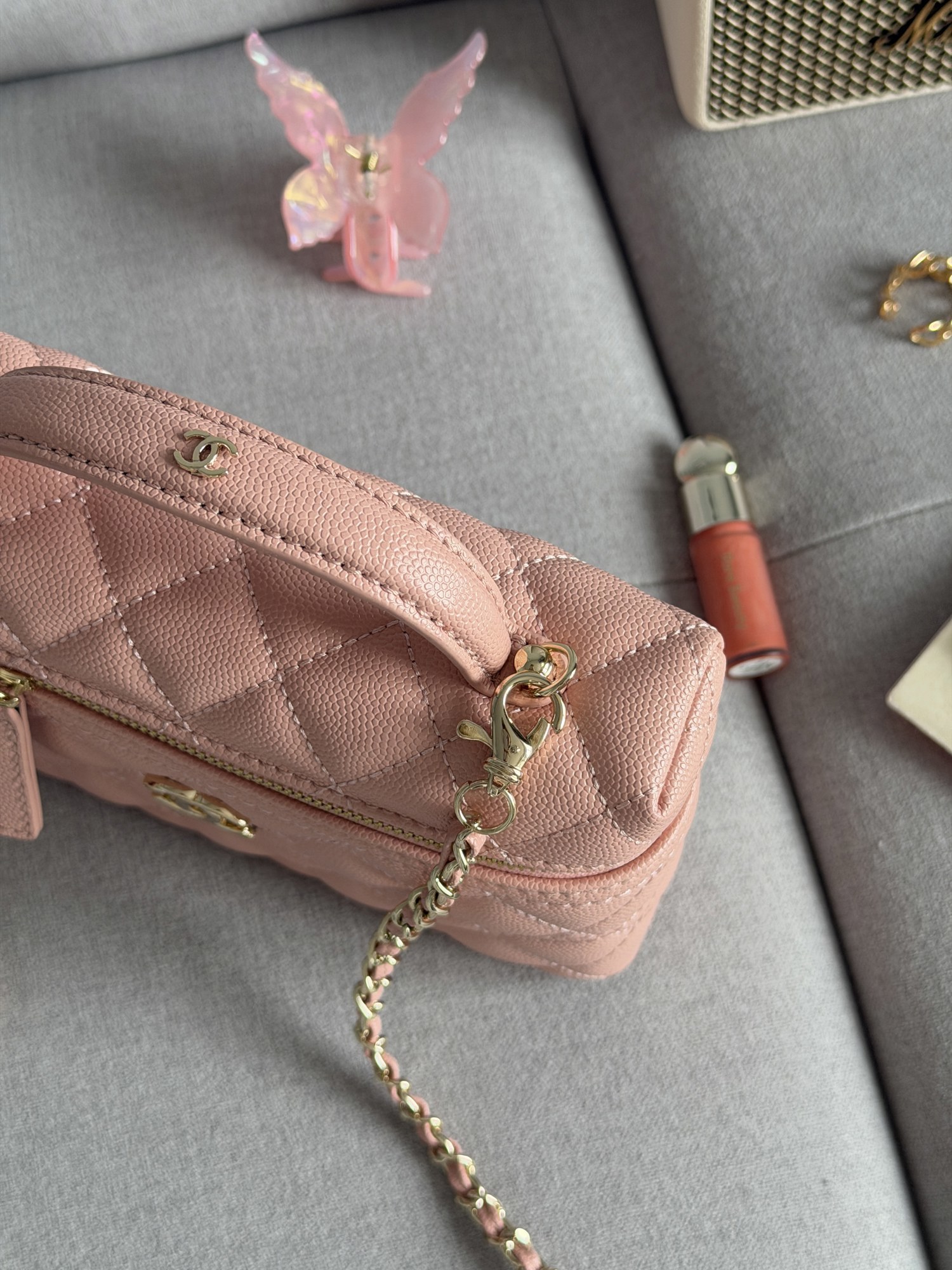 Chanel Caviar Quilted CC Top Handle Long Vanity Pink - 13