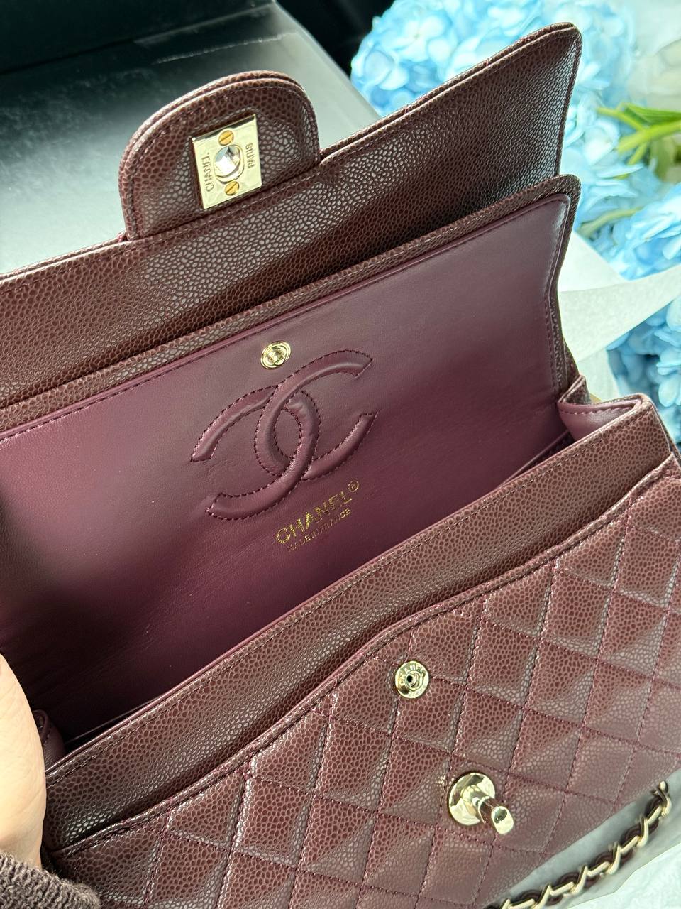Chanel Classic 2.55 Medium Double Flap in Burgundy/Gold - 13