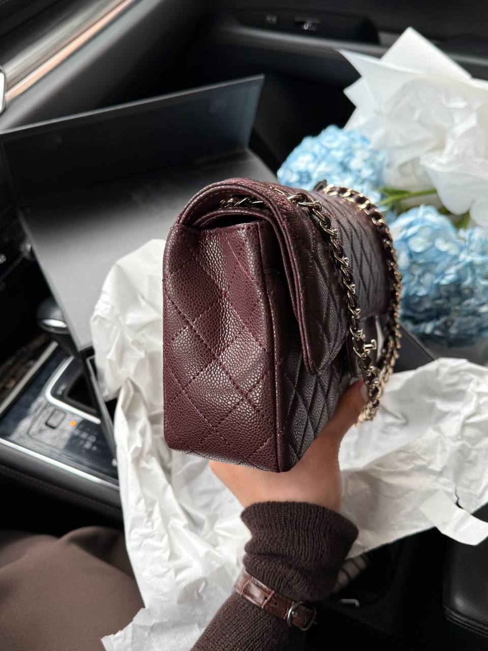 Chanel Classic 2.55 Medium Double Flap in Burgundy/Gold - 9