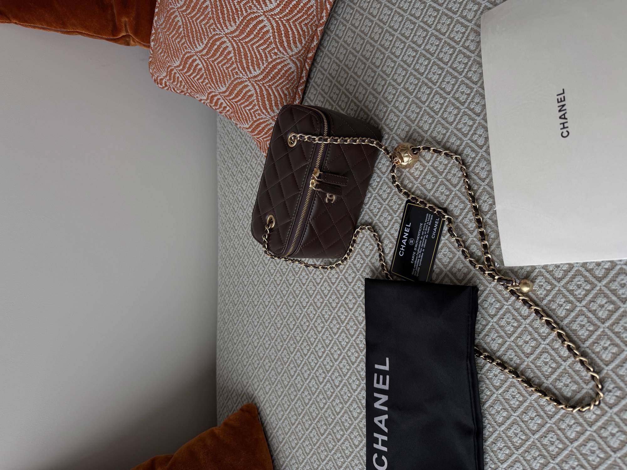 Chanel Classic Brown Lambskin Pearl Crush Vanity Bag Gold - 14