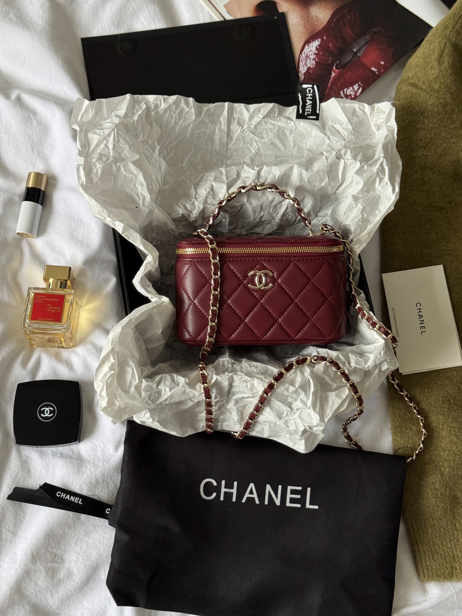Chanel Classic Burgundy Lambskin Pearl Crush Vanity Bag Gold - 7