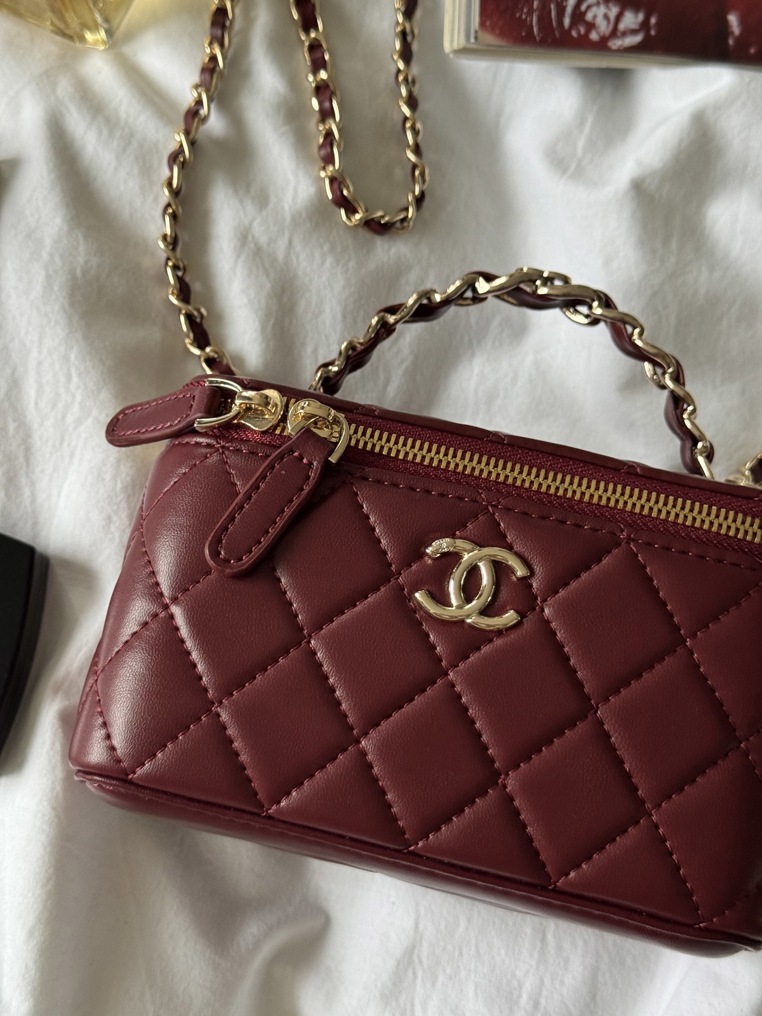 Chanel Classic Burgundy Lambskin Pearl Crush Vanity Bag Gold - 13