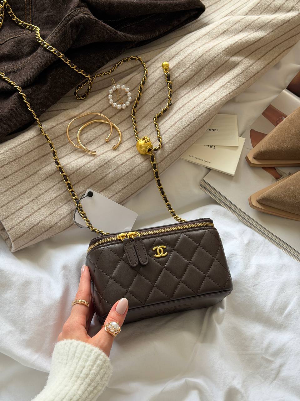 Chanel Classic Lambskin Pearl Crush Vanity Bag Brown/Gold - 7