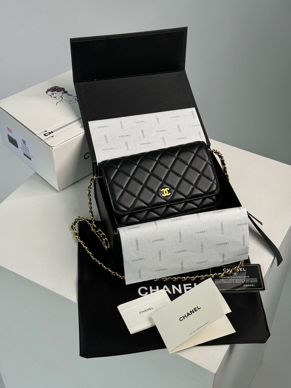 Chanel Classic Wallet on Chain Black/Gold - 2