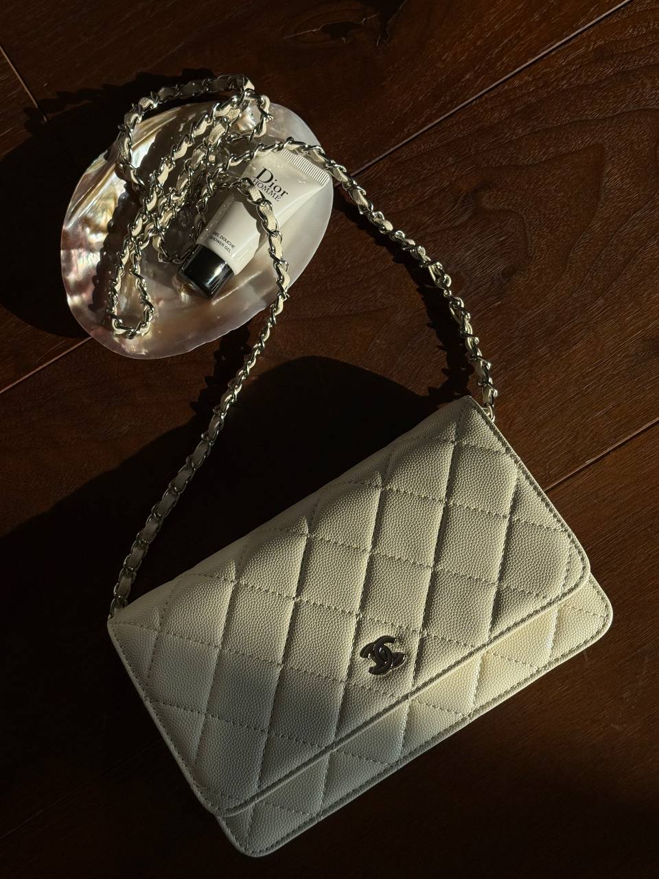 Chanel Classic Wallet on Chain Quilted Caviar White/Silver - 3