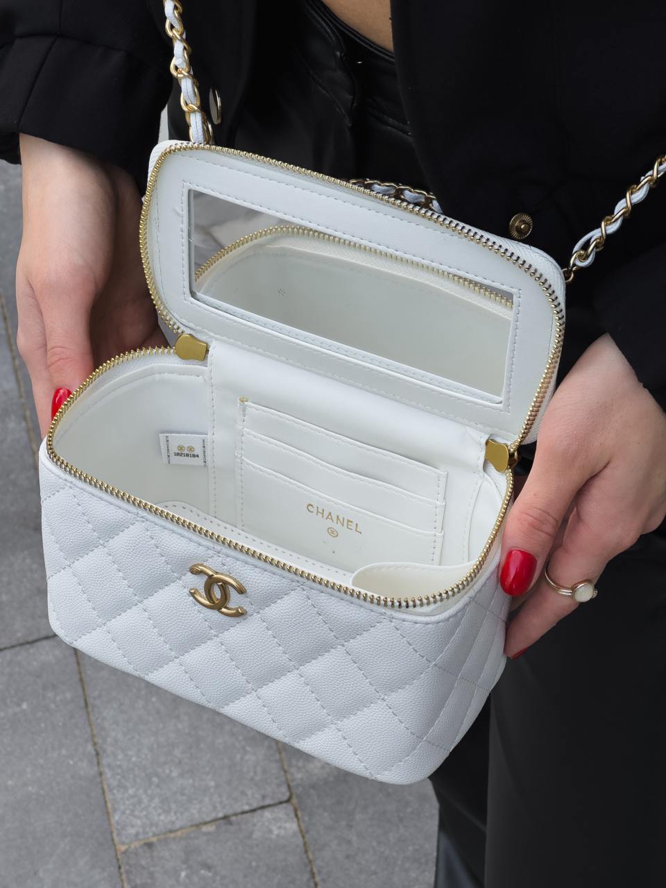 Chanel Classic White Lambskin Pearl Crush Vanity - 16