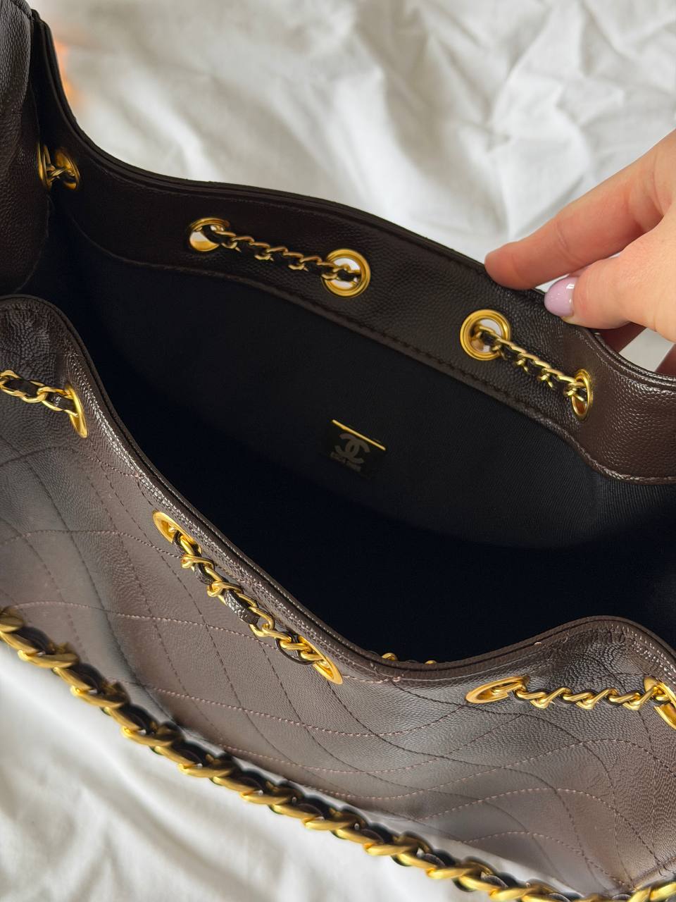 Chanel Handbag in Grained Calfskin Brown/Gold - 12