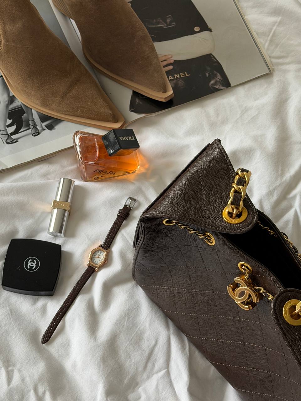 Chanel Handbag in Grained Calfskin Brown/Gold - 8