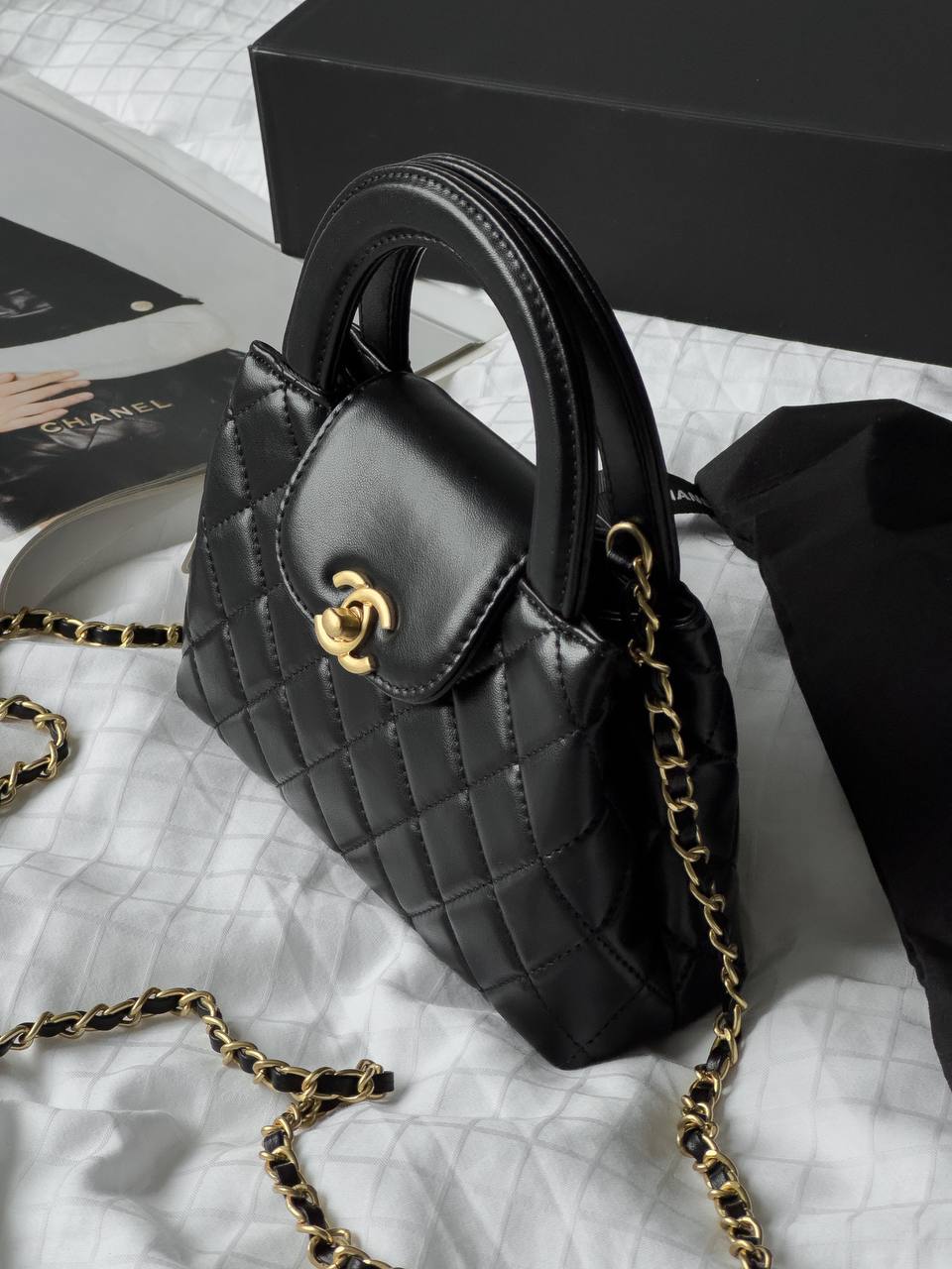 Chanel Kelly Bag Shiny Aged Calfskin Black &amp; Gold Hardware - 12