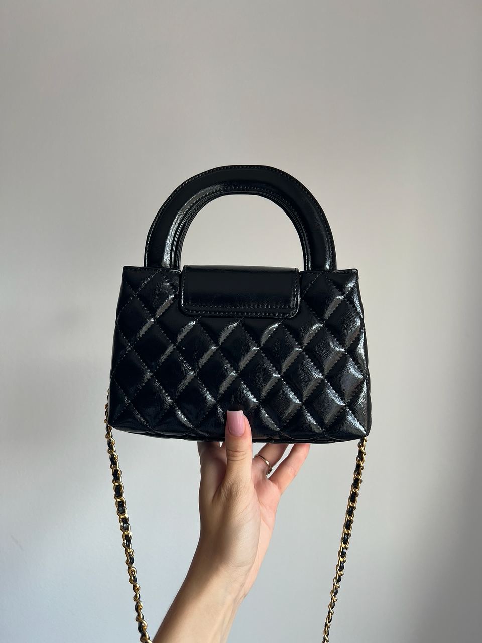 Chanel Kelly Bag Shiny Aged Calfskin Black &amp; Gold Hardware - 5