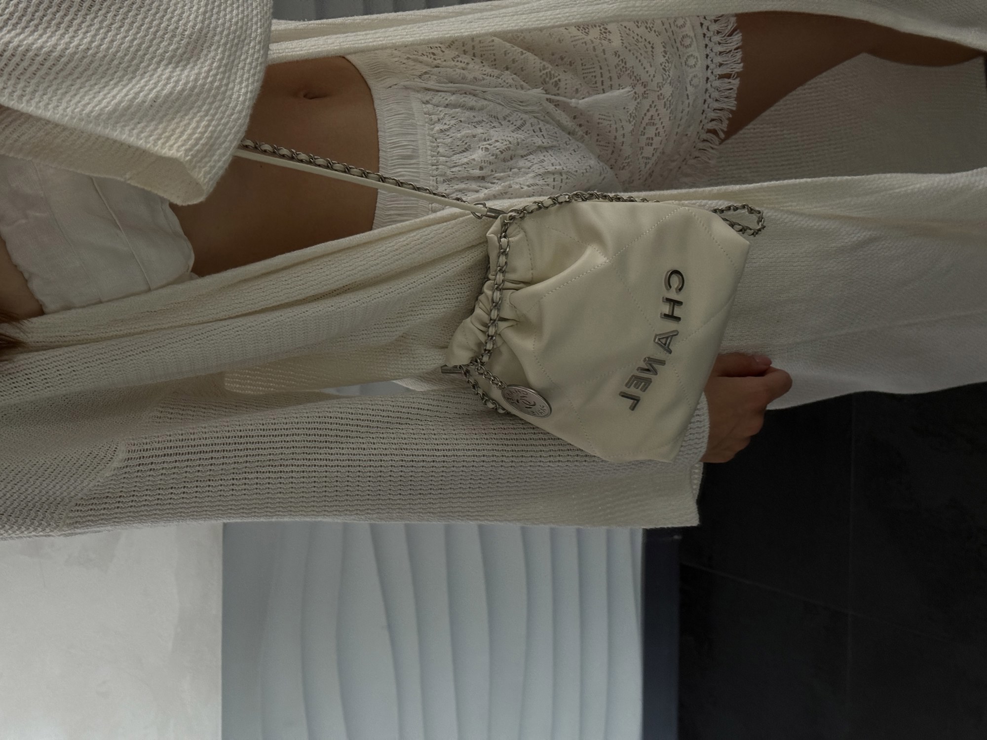 Chanel Milk Quilted Calfskin Mini 20 Bag Silver Hardware Магнітна - 9