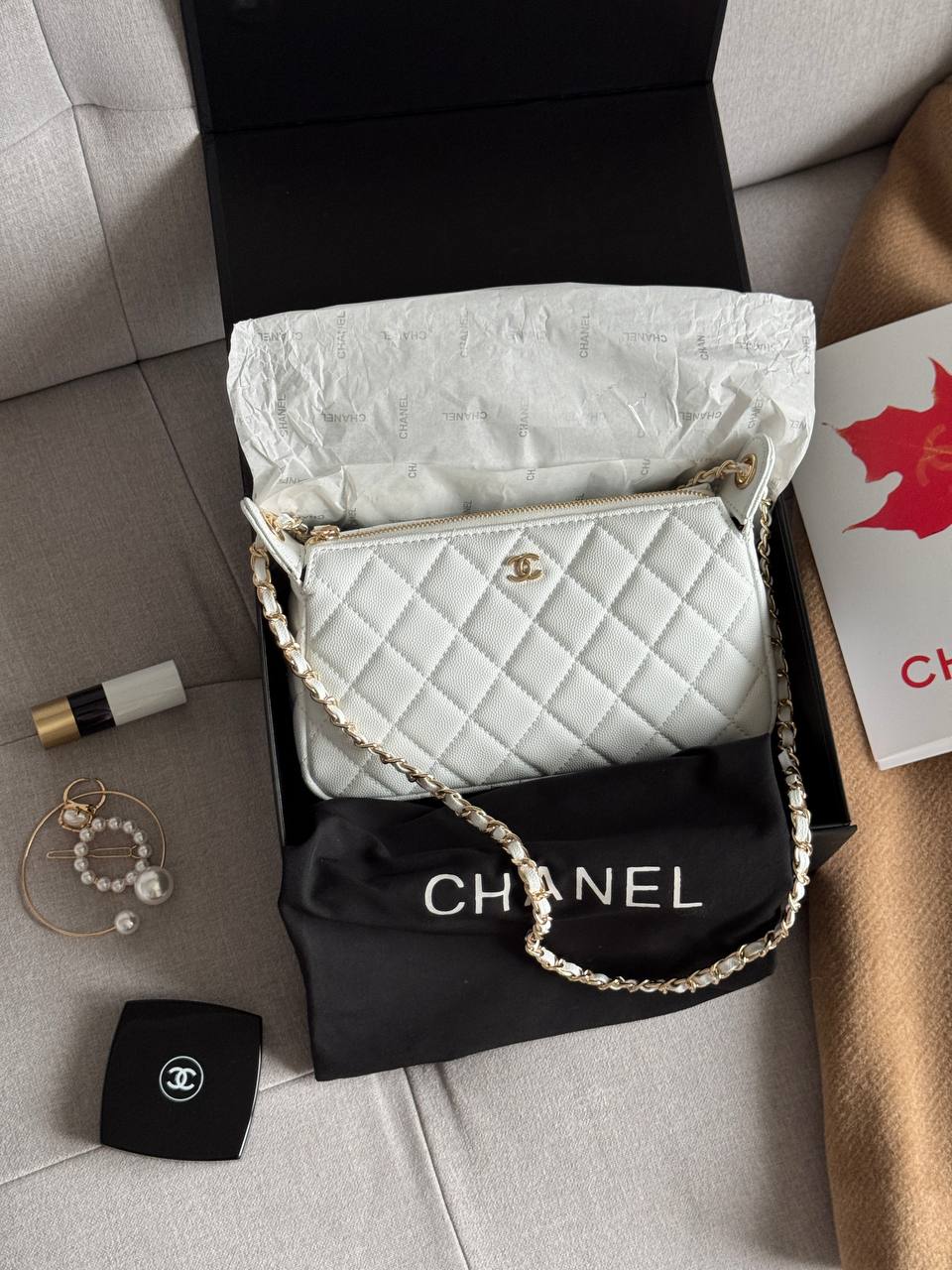 Chanel Mini Boston Chain Shoulder bag White/Gold - 2