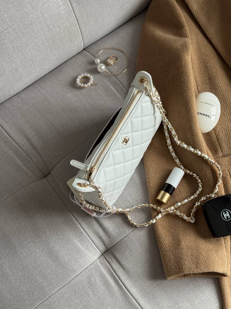 Chanel Mini Boston Chain Shoulder bag White/Gold - 5