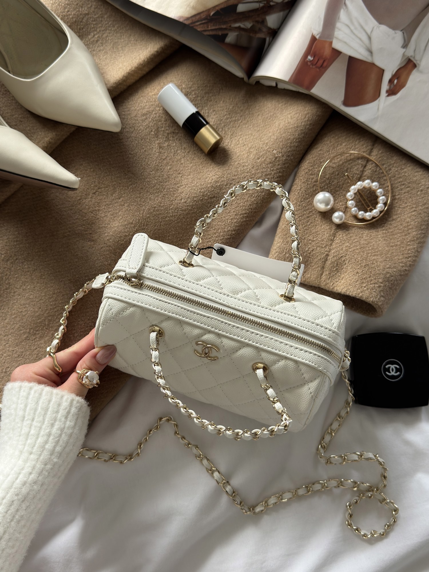 Chanel Mini Classic Bowling Bag Cream - 8