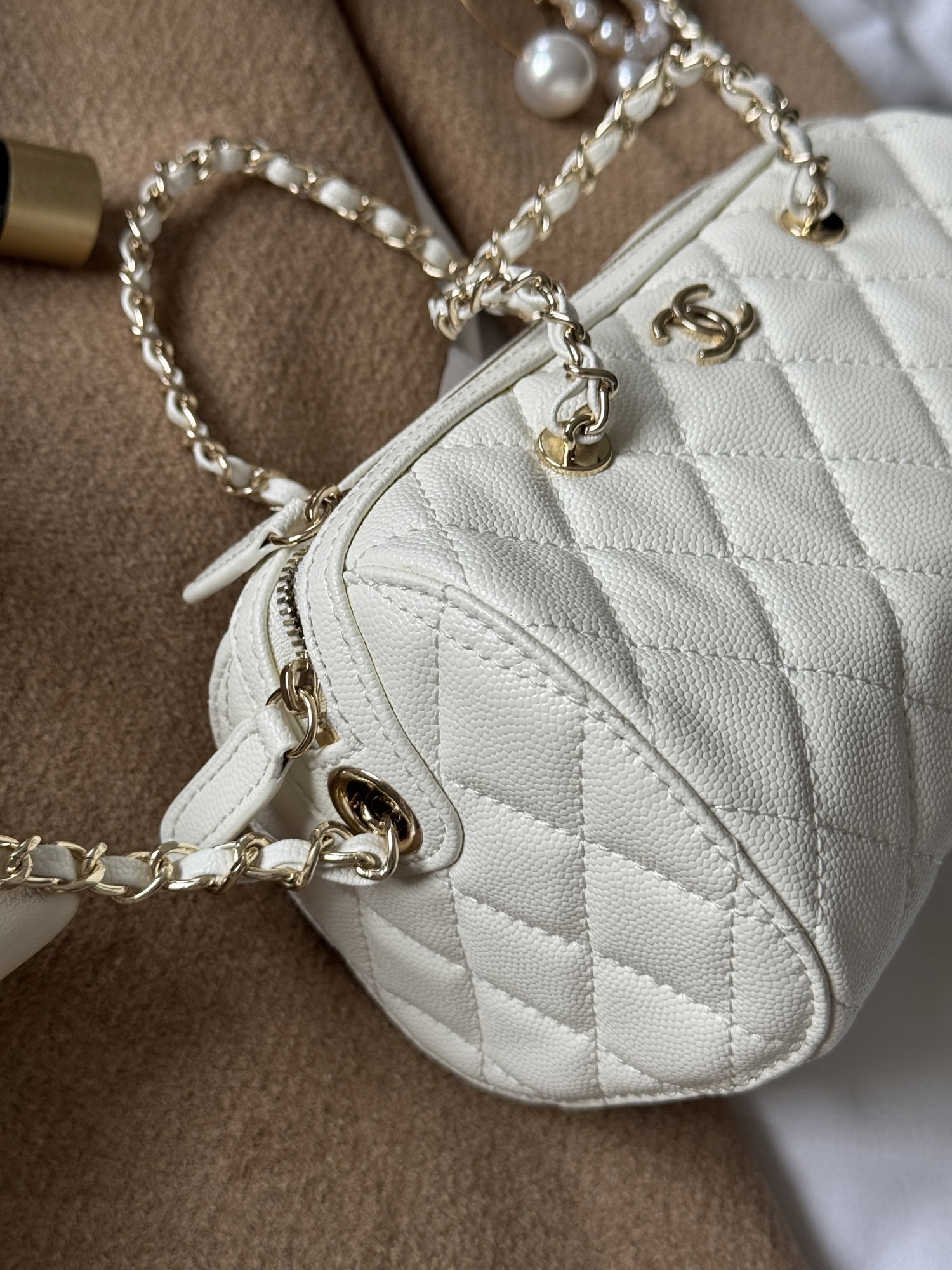 Chanel Mini Classic Bowling Bag Cream - 14
