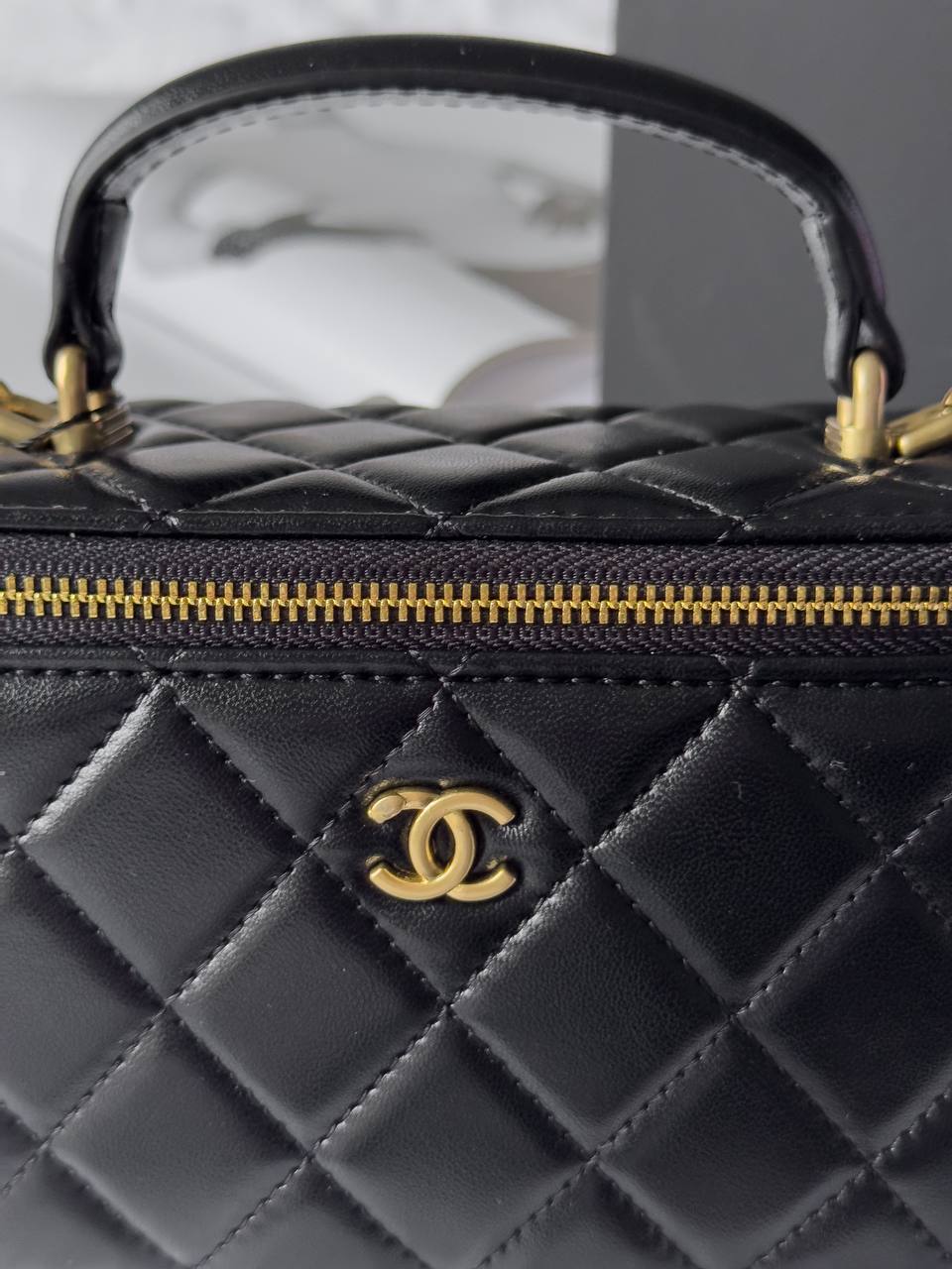 Chanel Mini Vanity Top Handle Case Black Lambskin Brushed Gold Hardware - 10