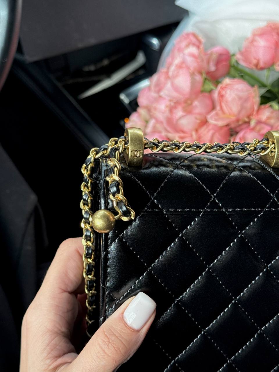 Chanel Pearl Crush Phone Case With Chain Lambskin Black - 10