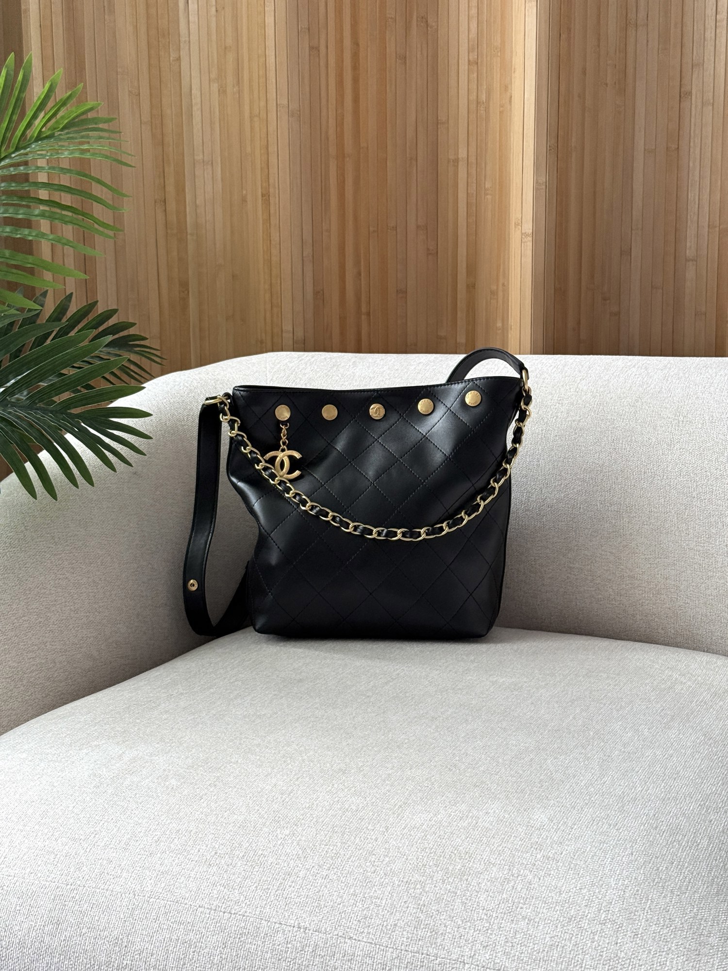 Chanel Quilted Drawstring Bag in Black/Gold - 10