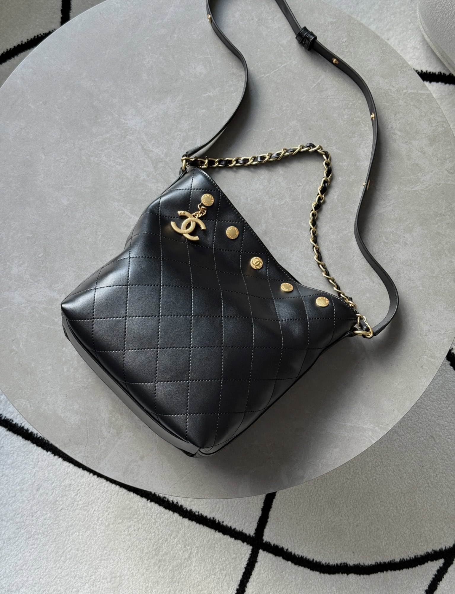Chanel Quilted Drawstring Bag in Black/Gold - 15