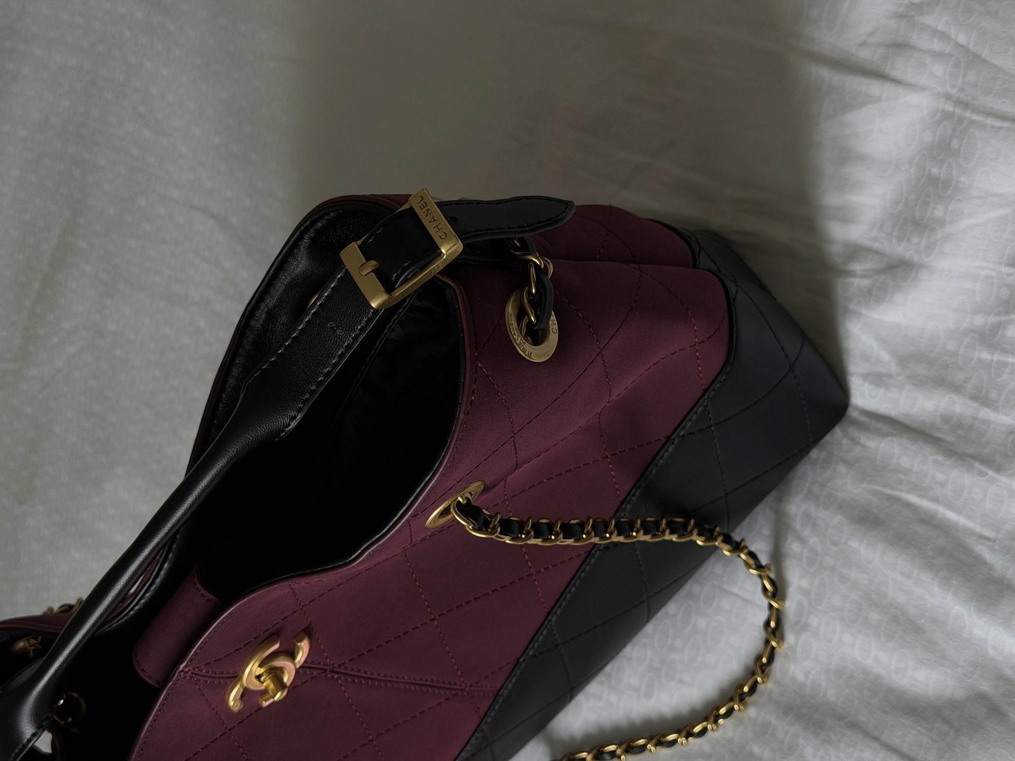 Chanel Shopping Bag 33 Burgundy/Gold - 5