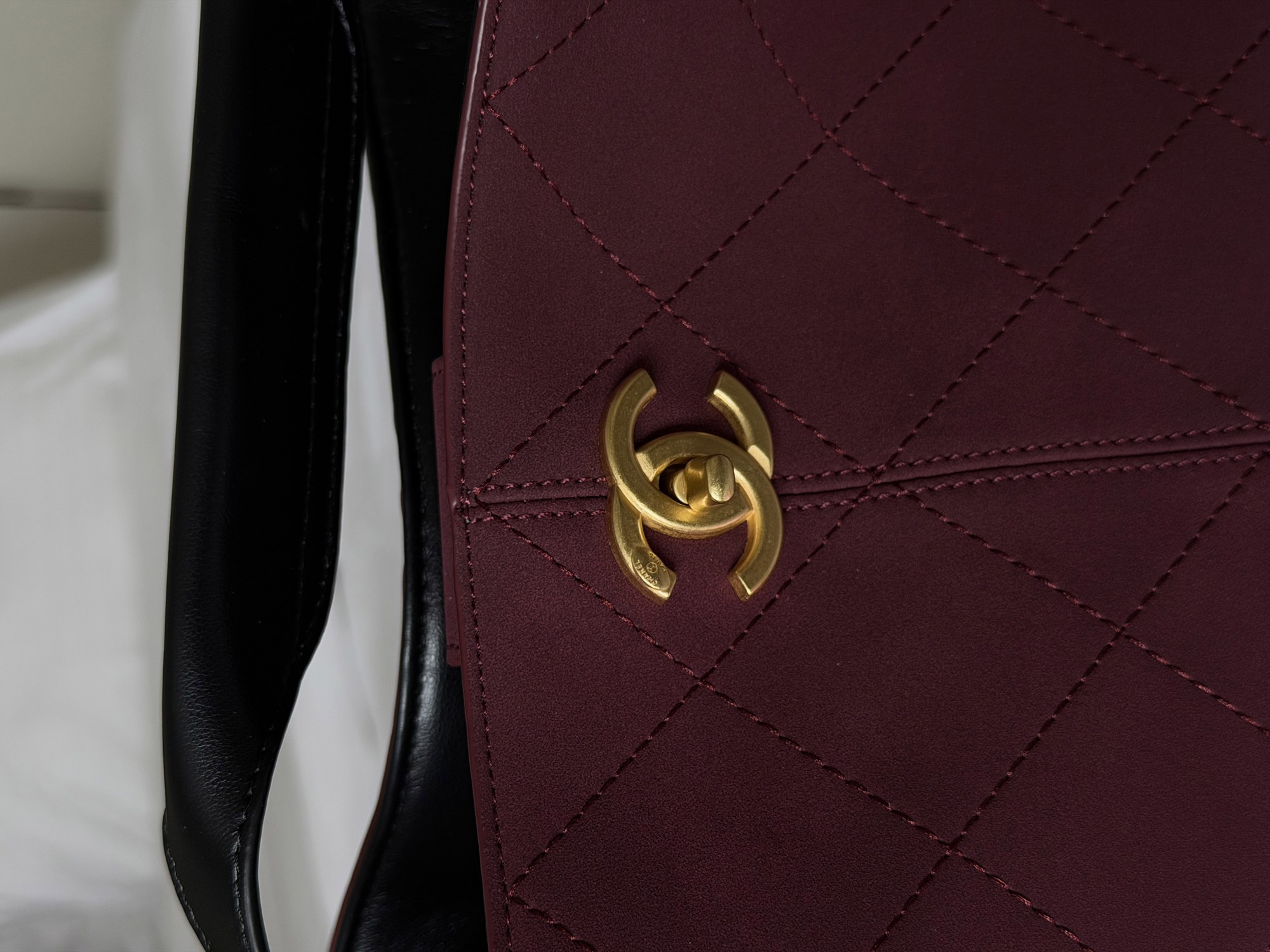 Chanel Shopping Bag 33 Burgundy/Gold - 7