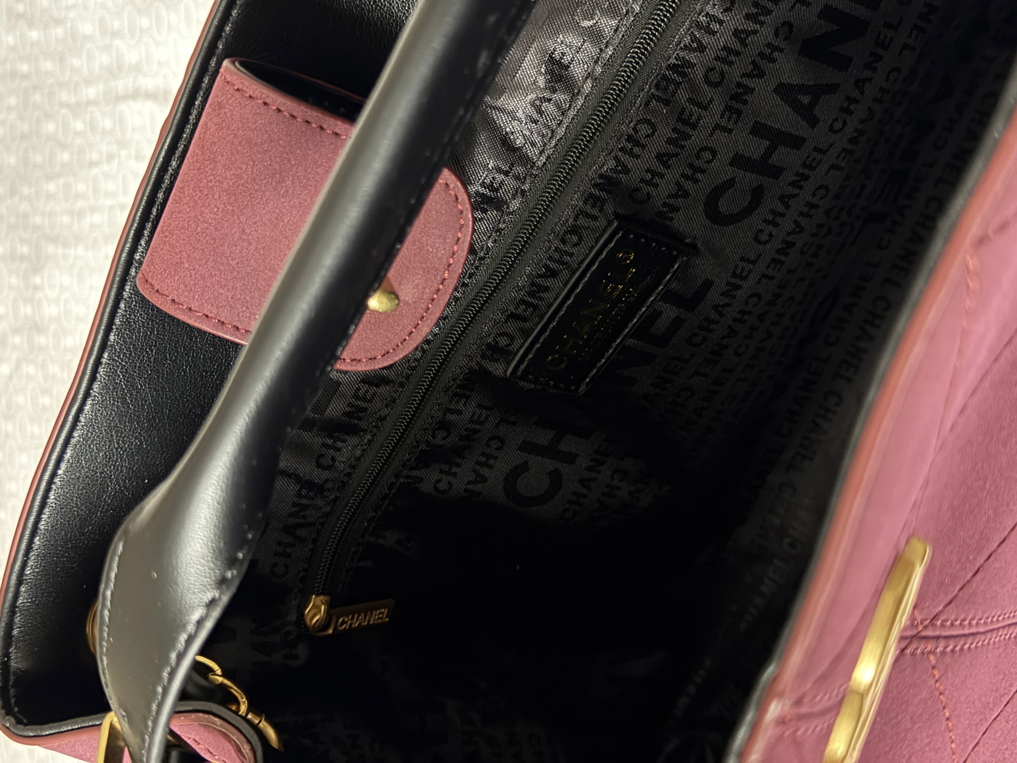 Chanel Shopping Bag 33 Burgundy/Gold - 3