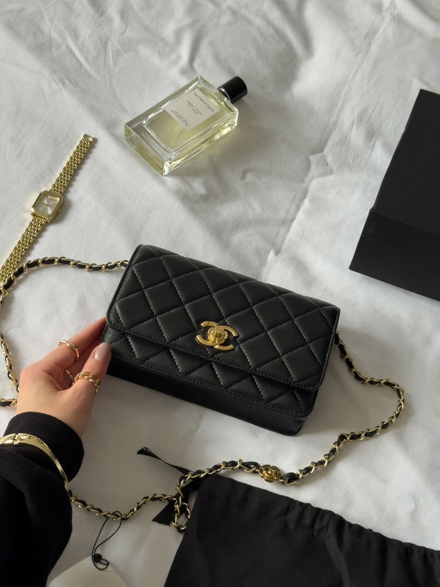 Chanel Shoulder Bag Black/Gold Caviar магнітна коробка - 4