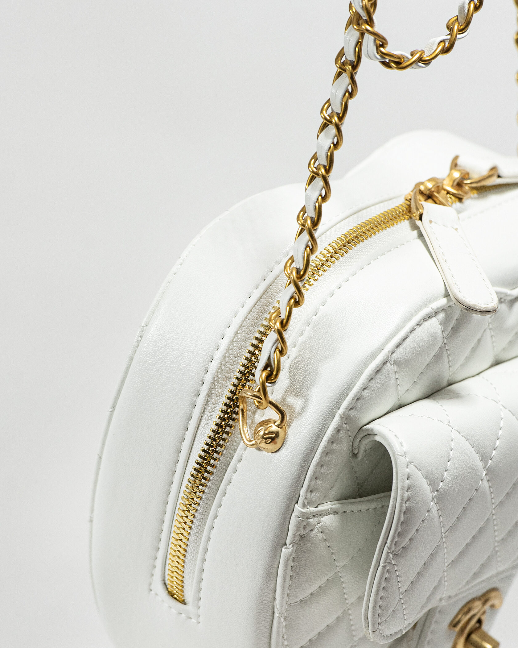 Chanel Small Heart Crossbody Bag in White Lambskin - 8