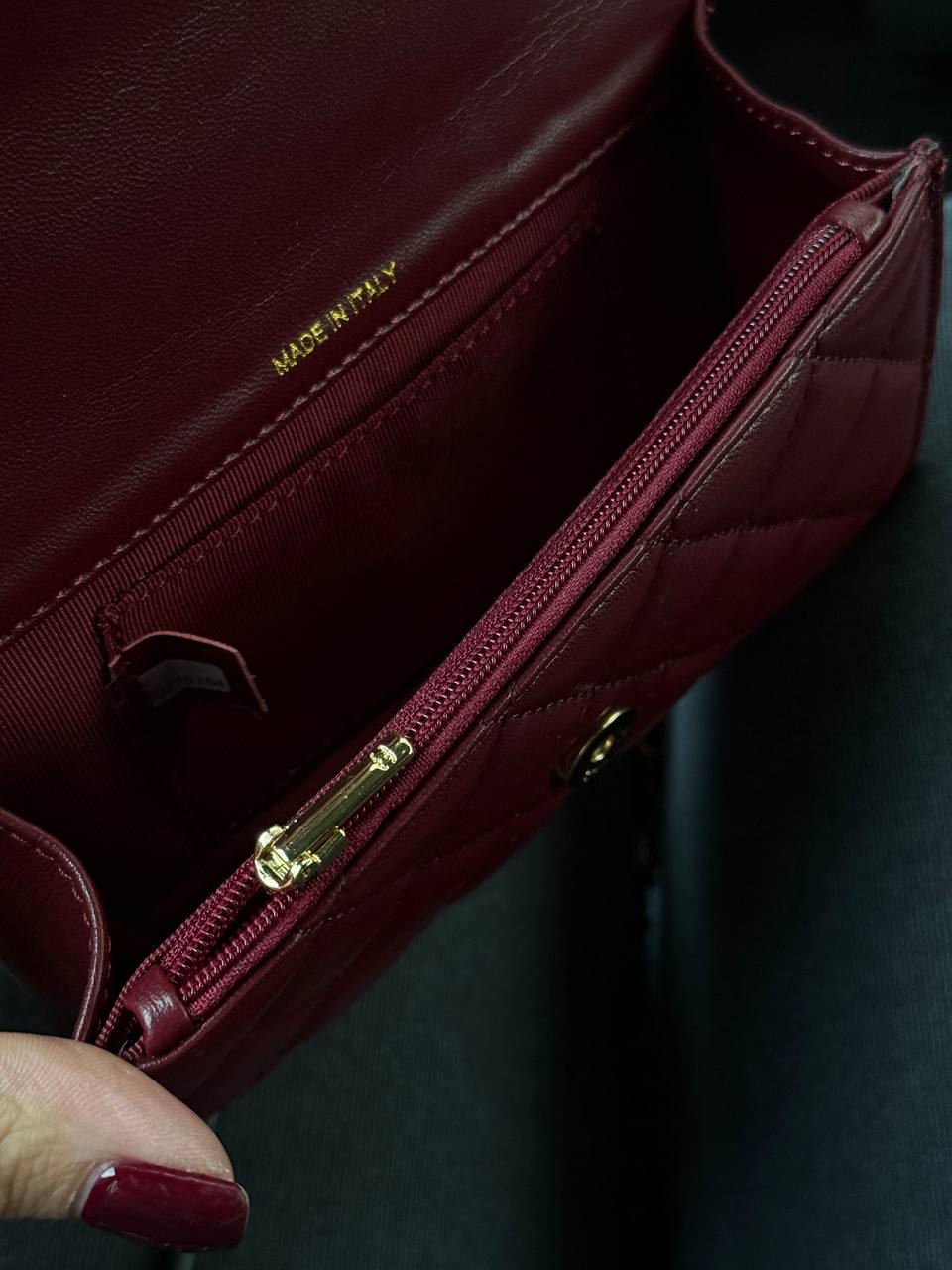 Chanel Trendy CC Wallet On Chain Lambskin Burgundy/Gold - 13