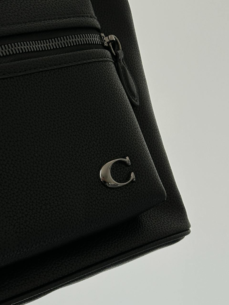 Charter Backpack in Pebble Leather Black - 4