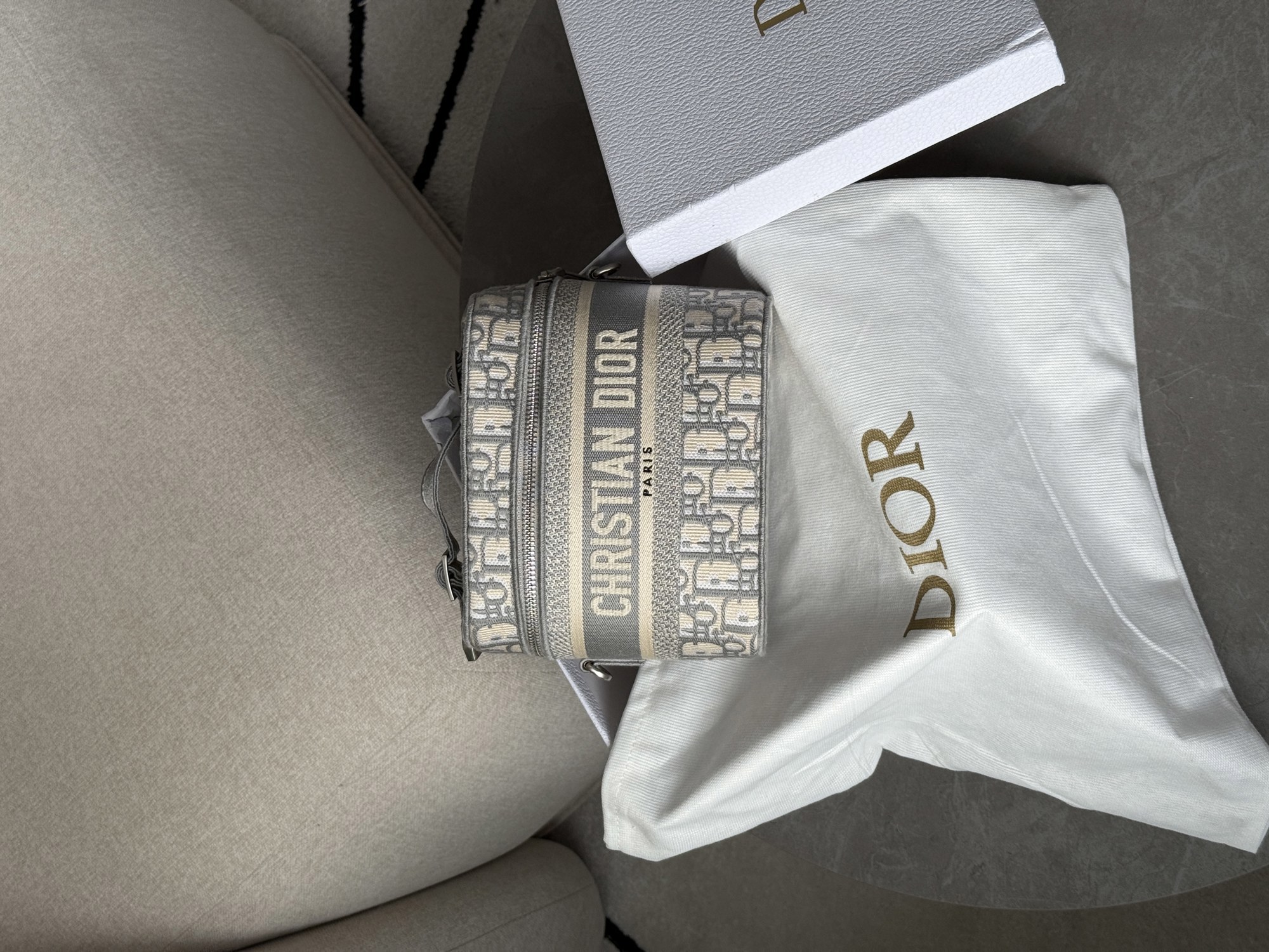Christian Dior Travel Small Vanity Bag Grey - 10