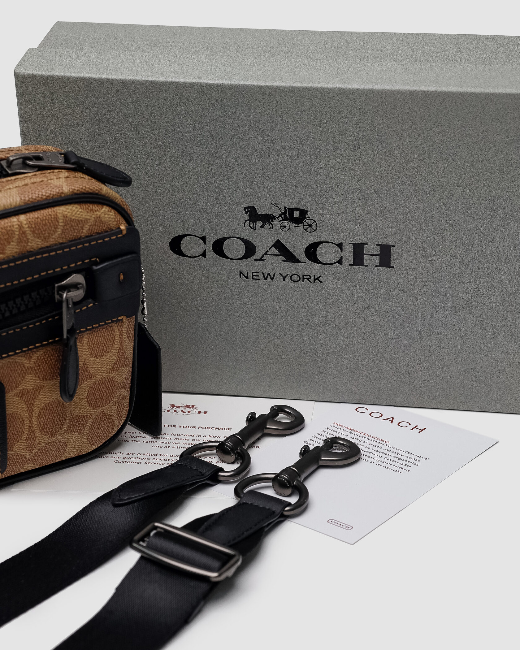 Coach Academy Crossbody Signature Canvas Beige - 3