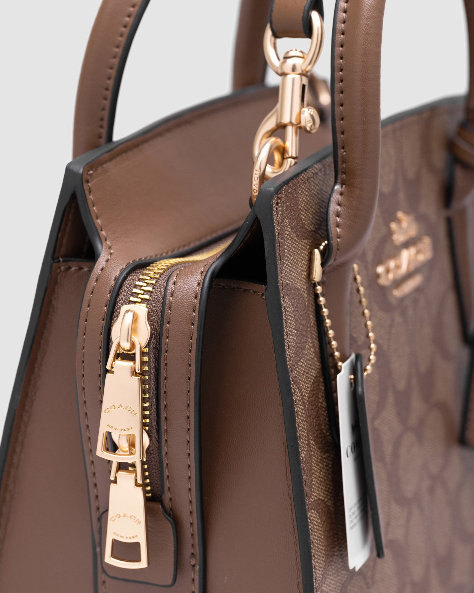 Coach Andrea Carryall In Signature Canvas Beige - 3
