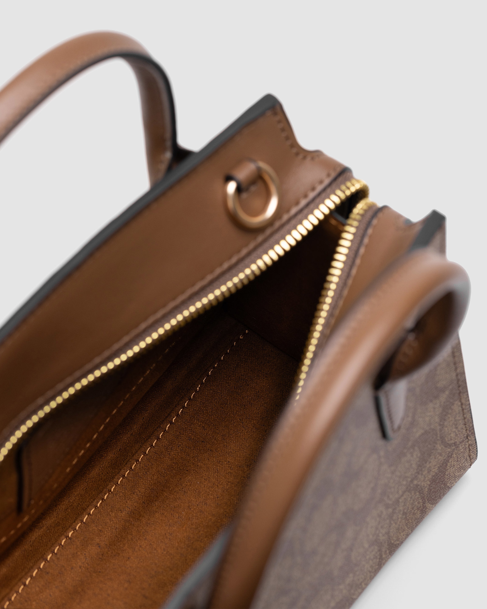 Coach Andrea Carryall In Signature Canvas Beige - 4