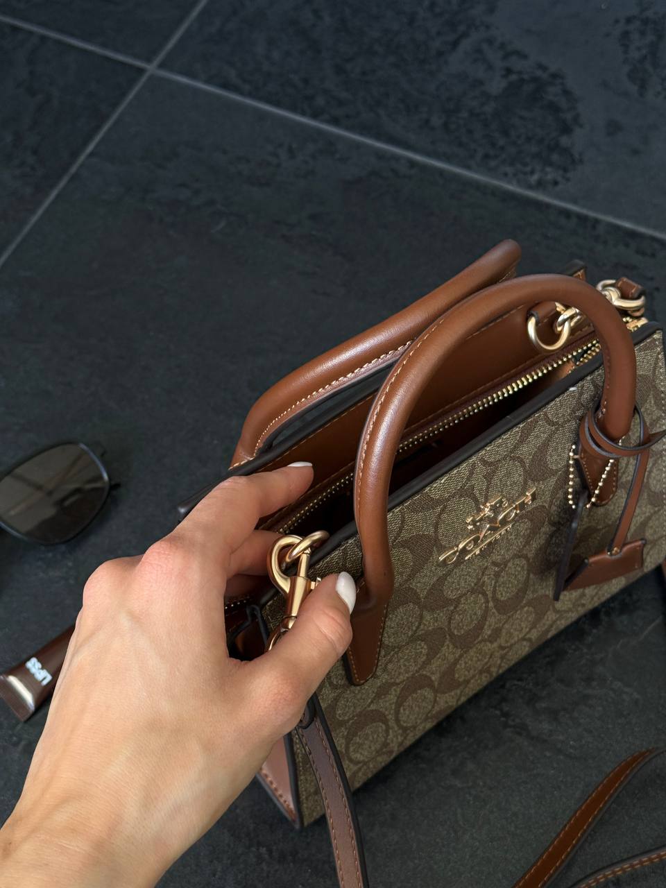 Coach Andrea Carryall In Signature Canvas Brown/Beige - 8