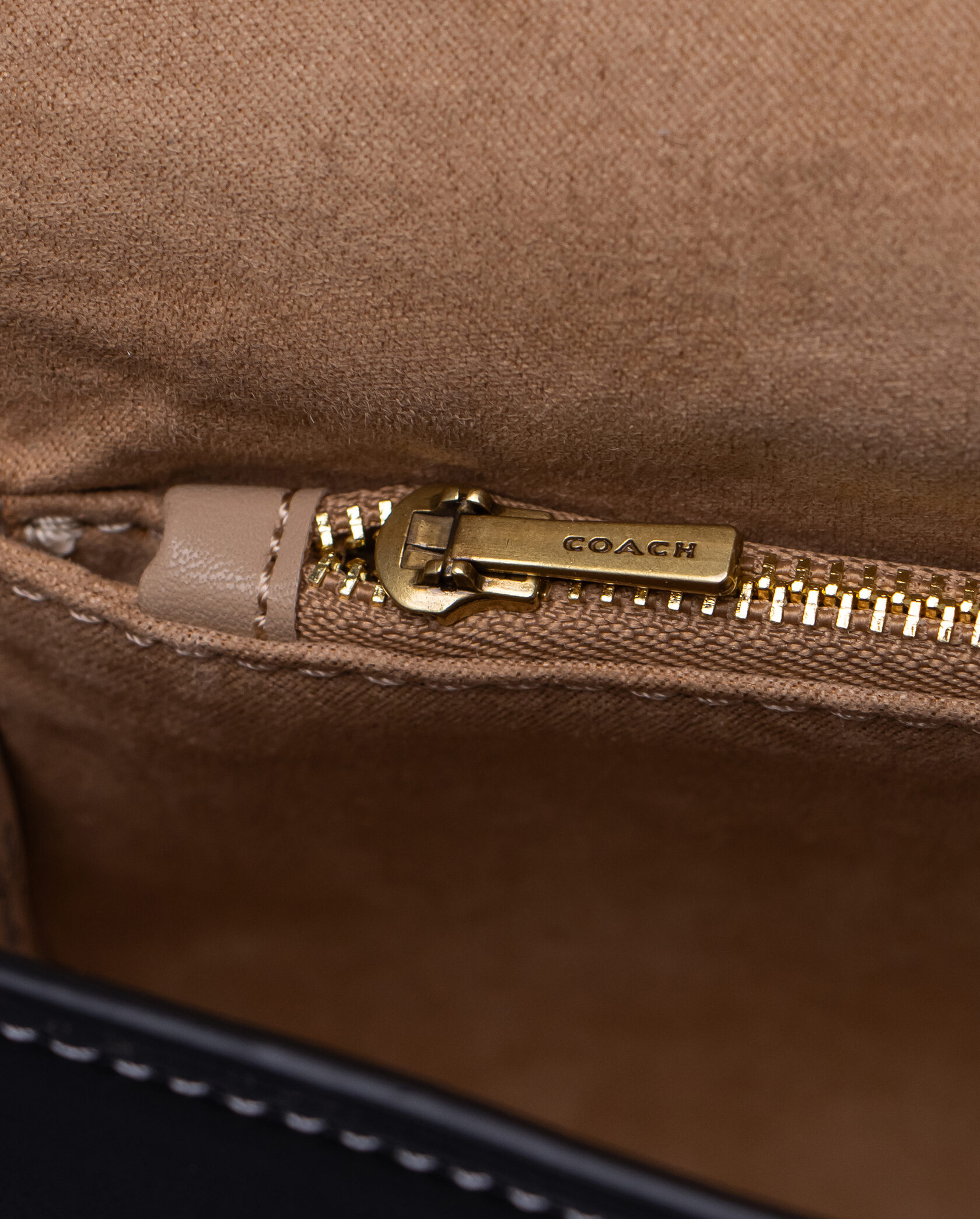 Coach Brook Flap Chain Bag Black\Gold - 17