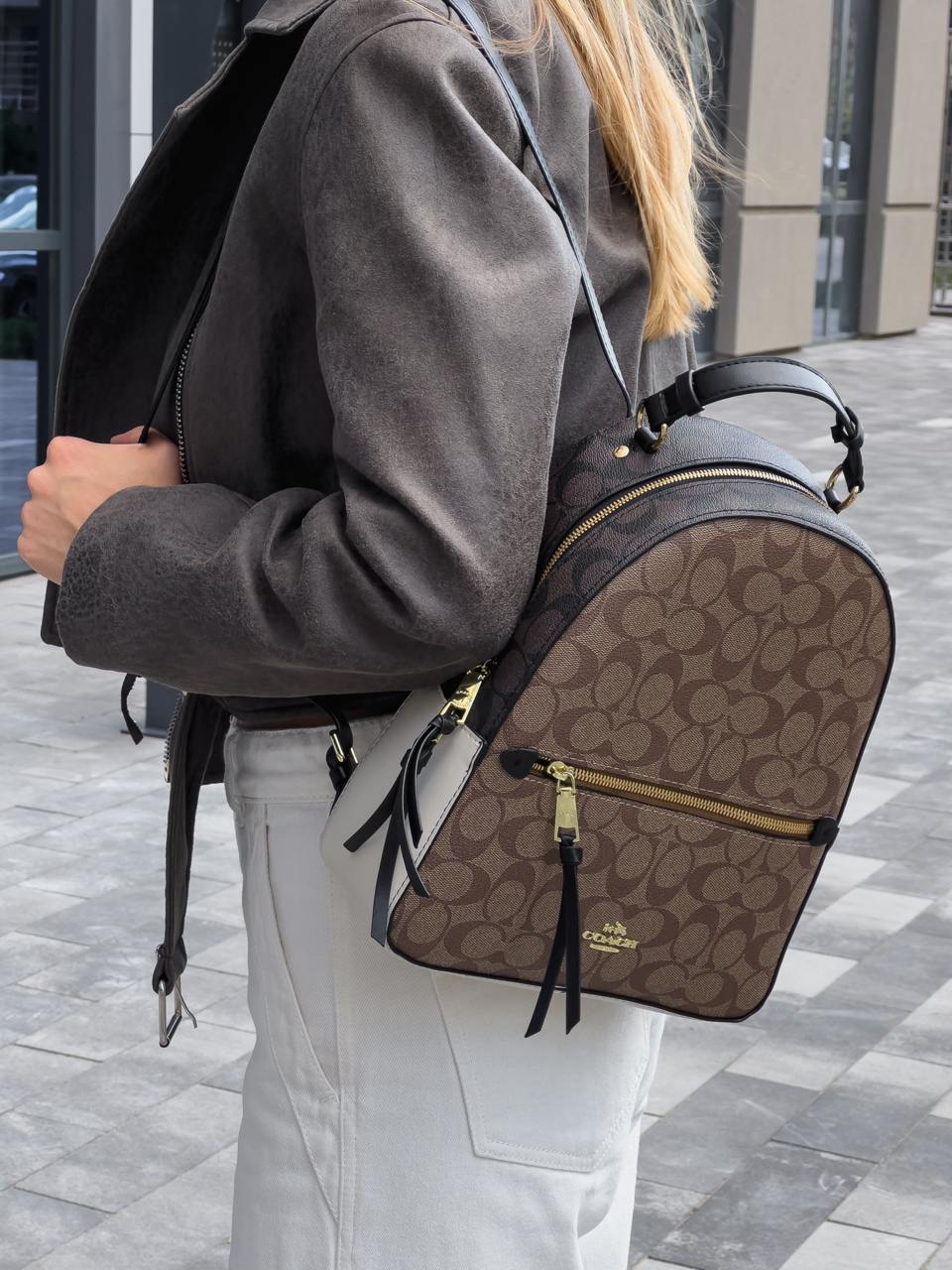 Coach Court Backpack in Signature Canvas - 13