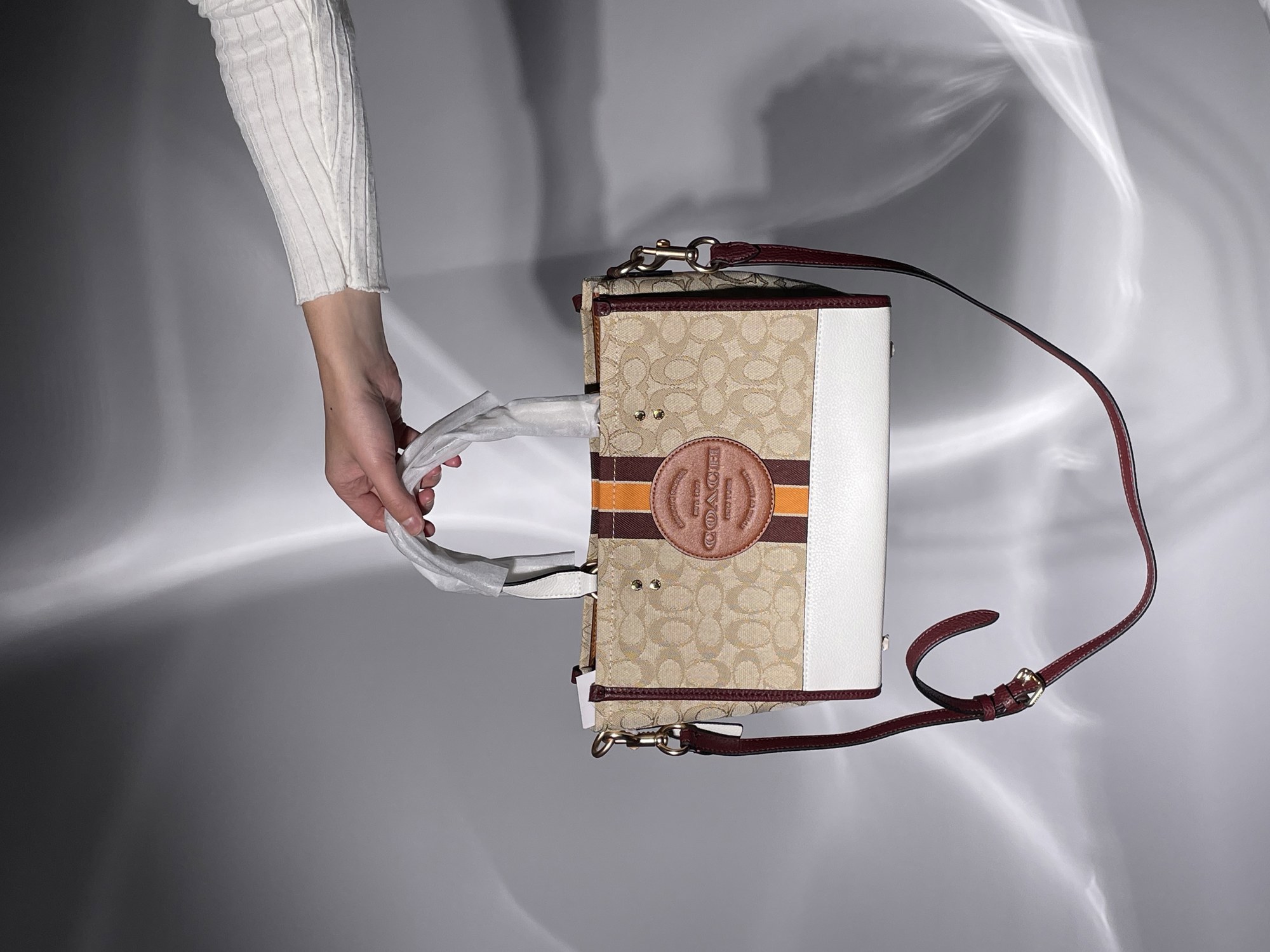 Coach Dempsey Tote 22 In Signature Jacquard With Stripe - 4