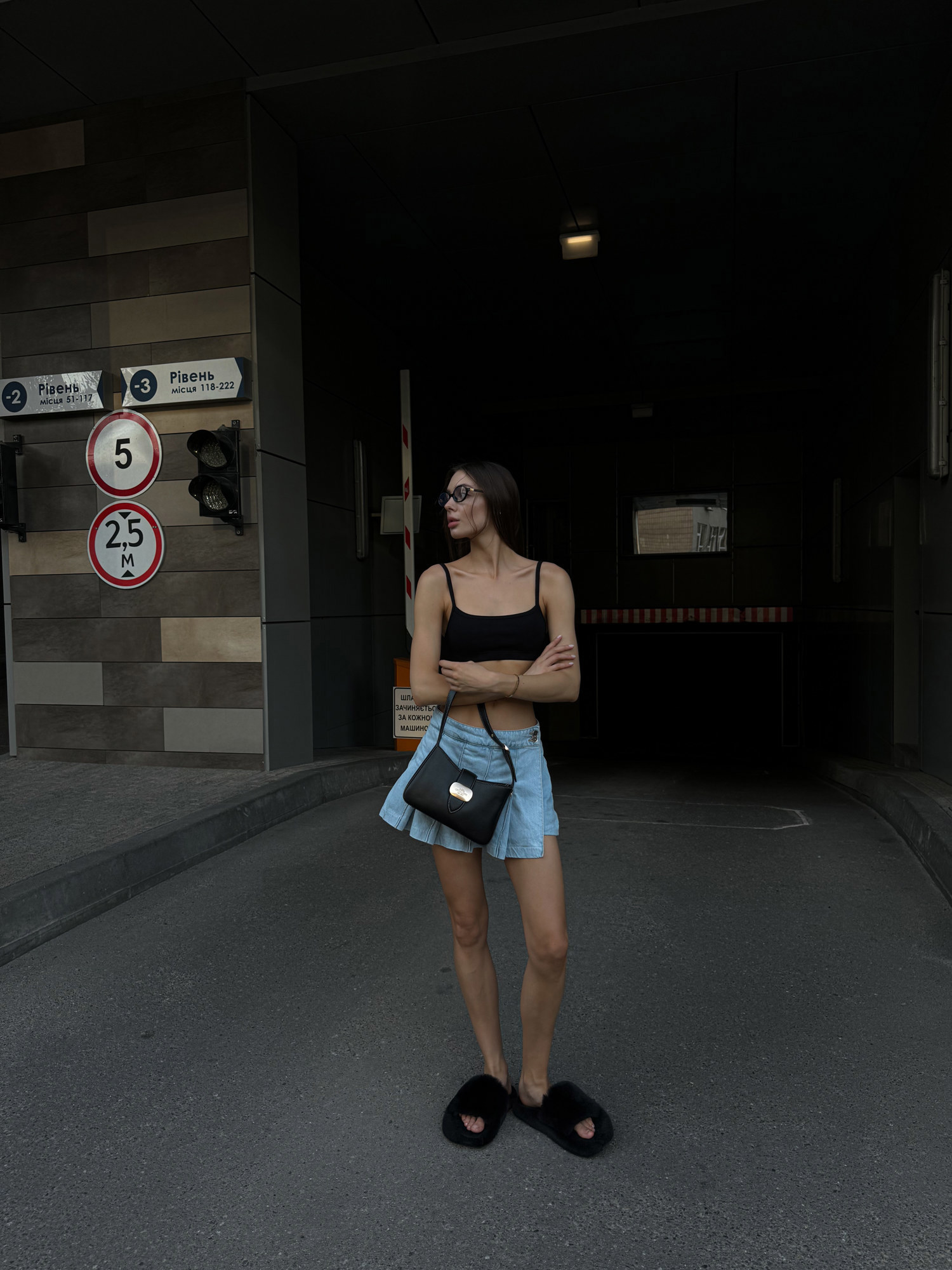 Coach Eliza Shoulder Bag In Black [крафтова коробка] - 5