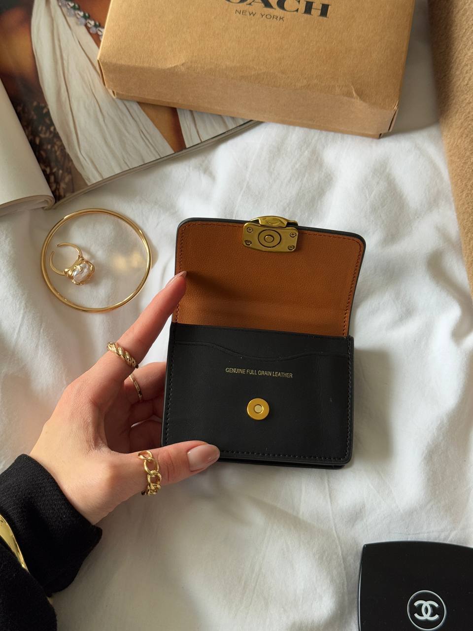 Coach Essential Flap Card Case - 10