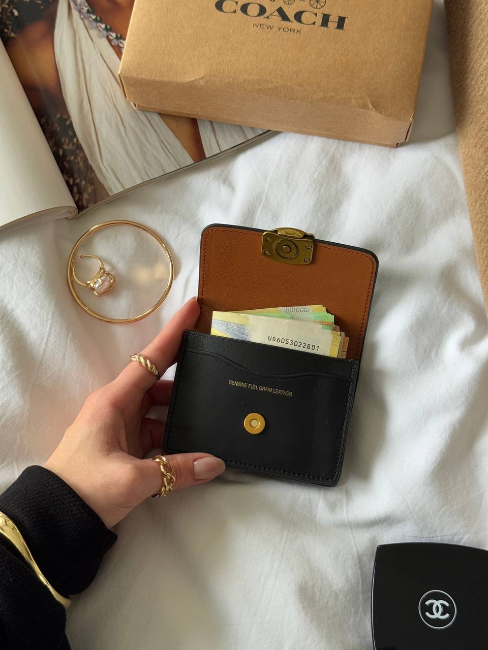 Coach Essential Flap Card Case - 8