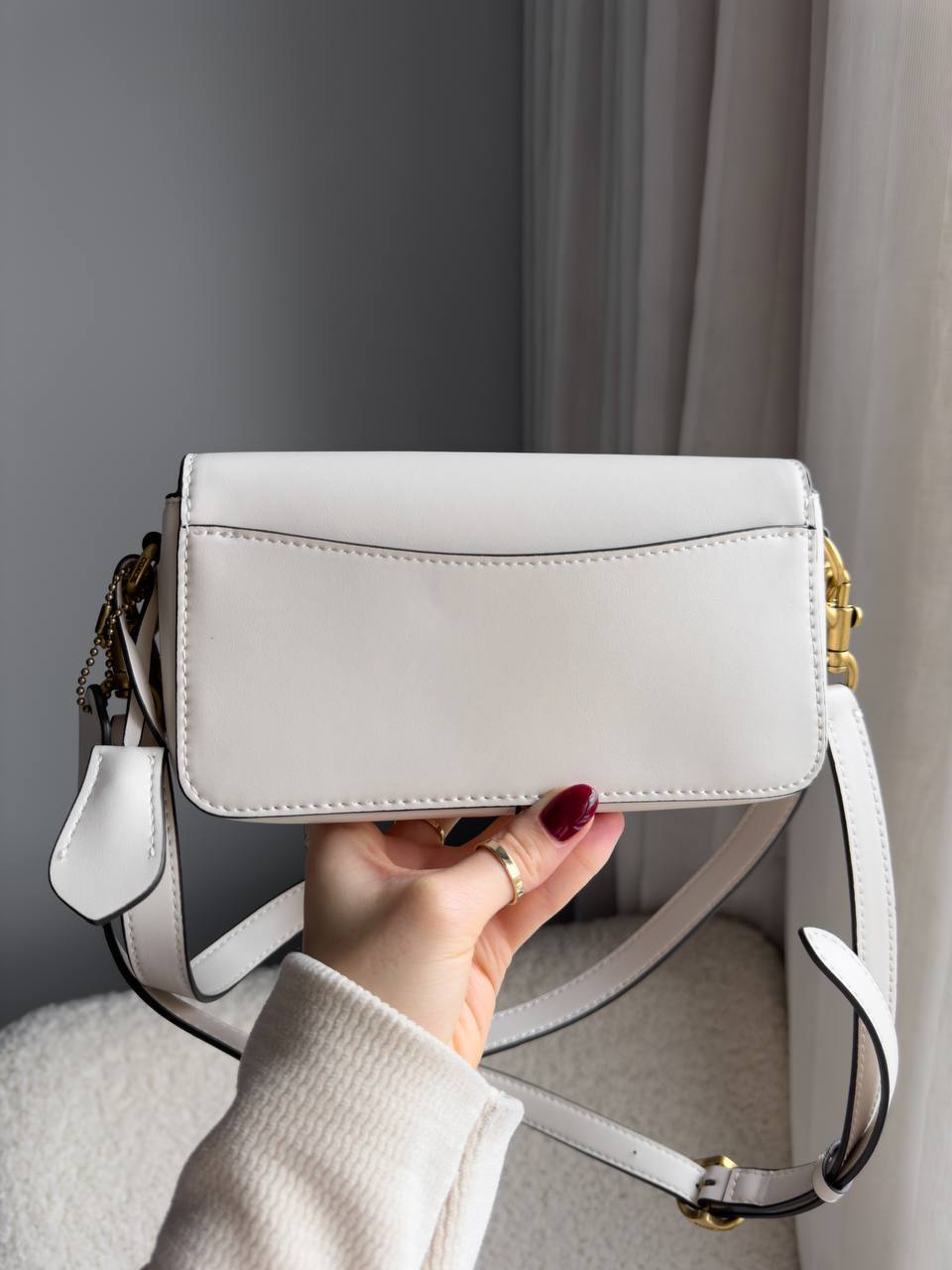 Coach Glovetanned Leather Studio Baguette Bag Chalk - 13