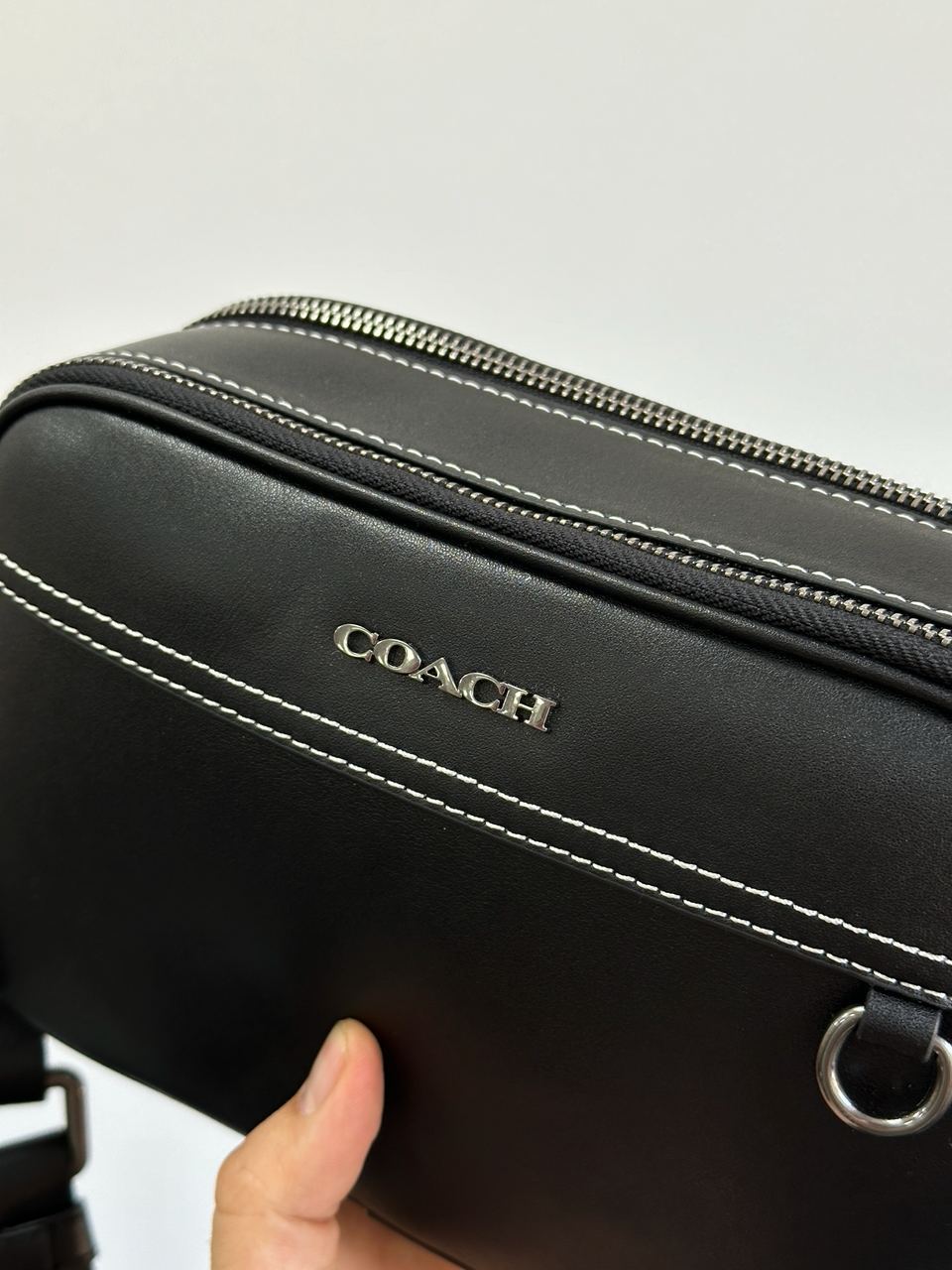 Coach Graham Crossbody With Total Black - 3