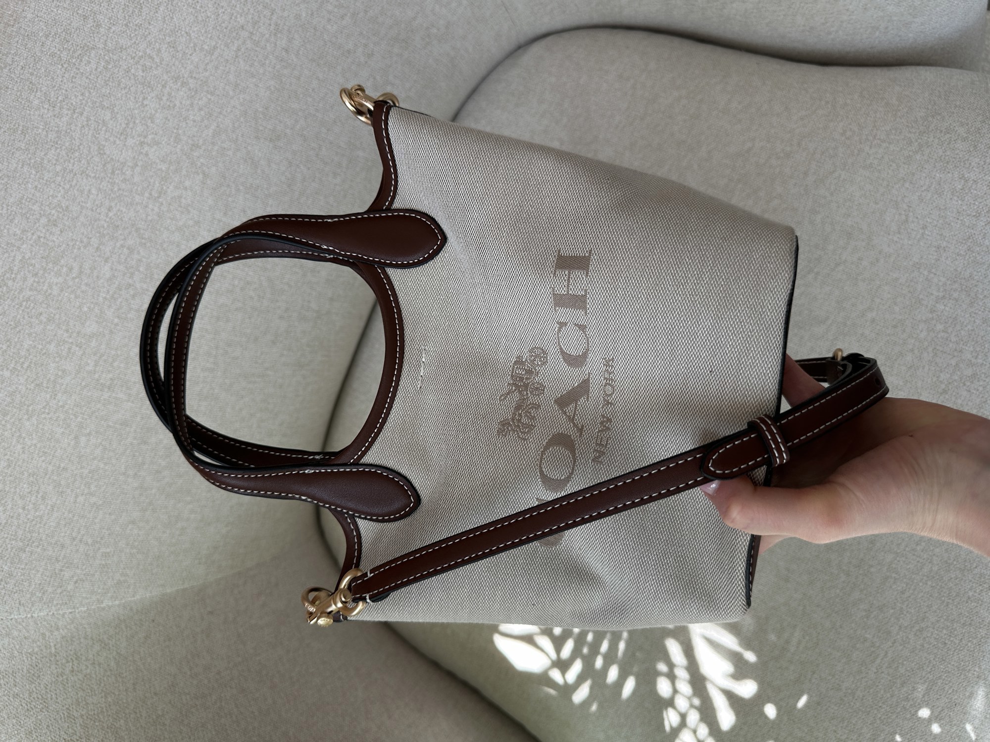 Coach Hanna Bucket With Horse/Carriage Print(інший відтінок) - 13