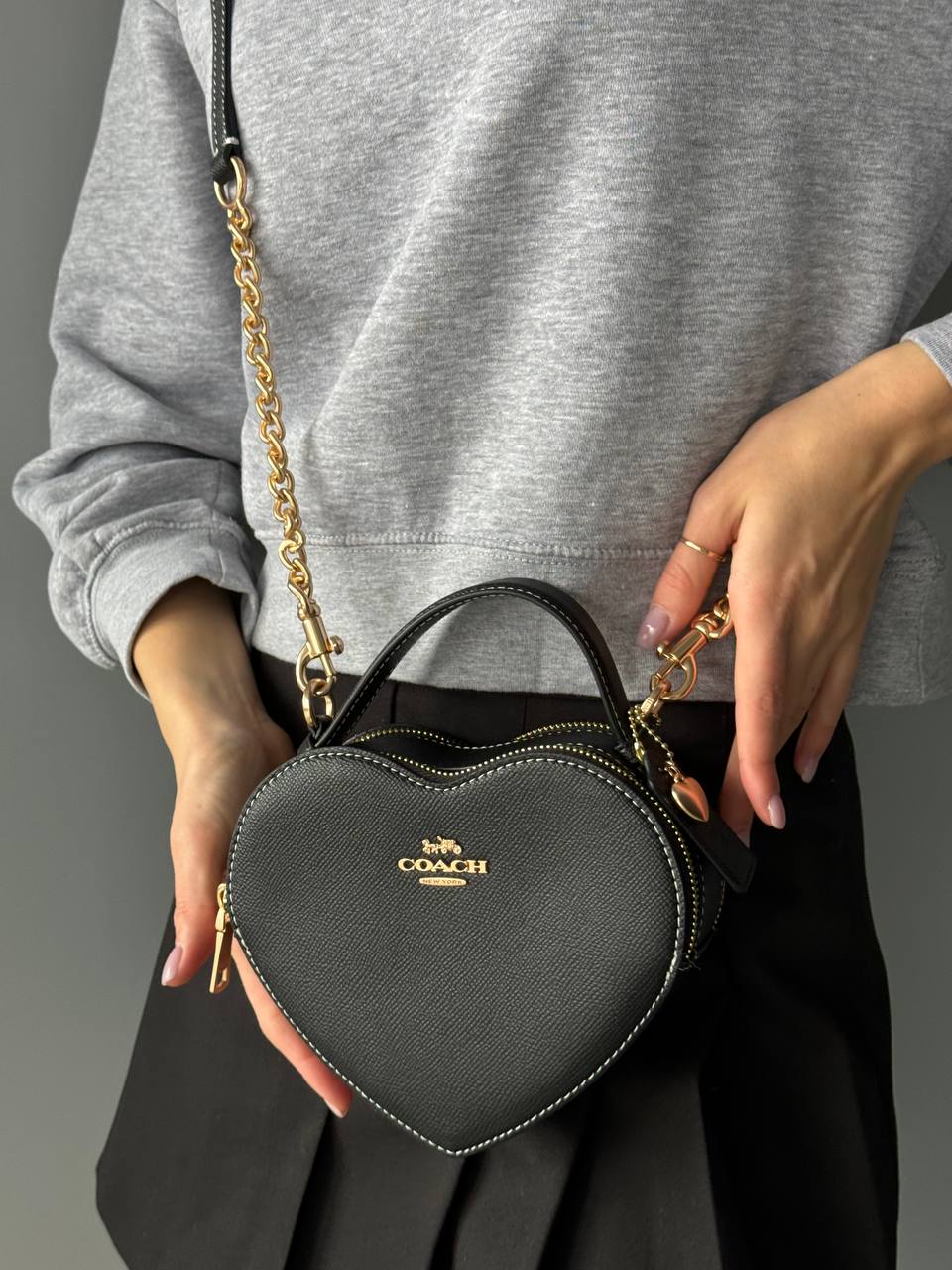 Coach Heart Women's Crossbody Bag Black - 4