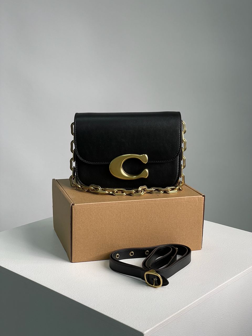 Coach Idol Bag Black/Gold - 3