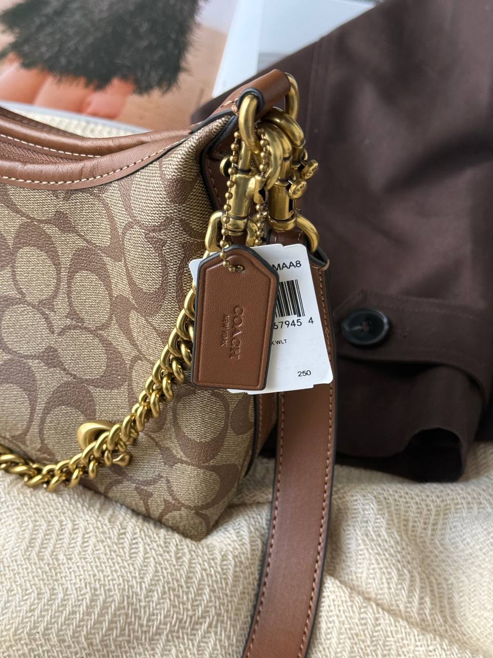 Coach Juliet Shoulder Bag Signature Canvas Beige - 10