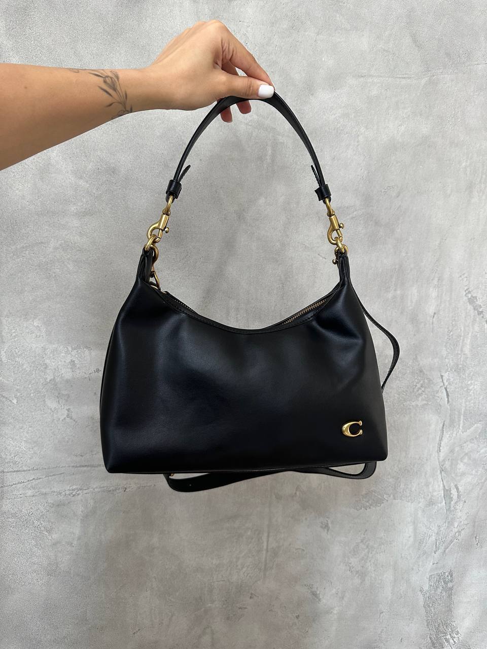 Coach May Shoulder Bag In Leather Black/Gold - 2