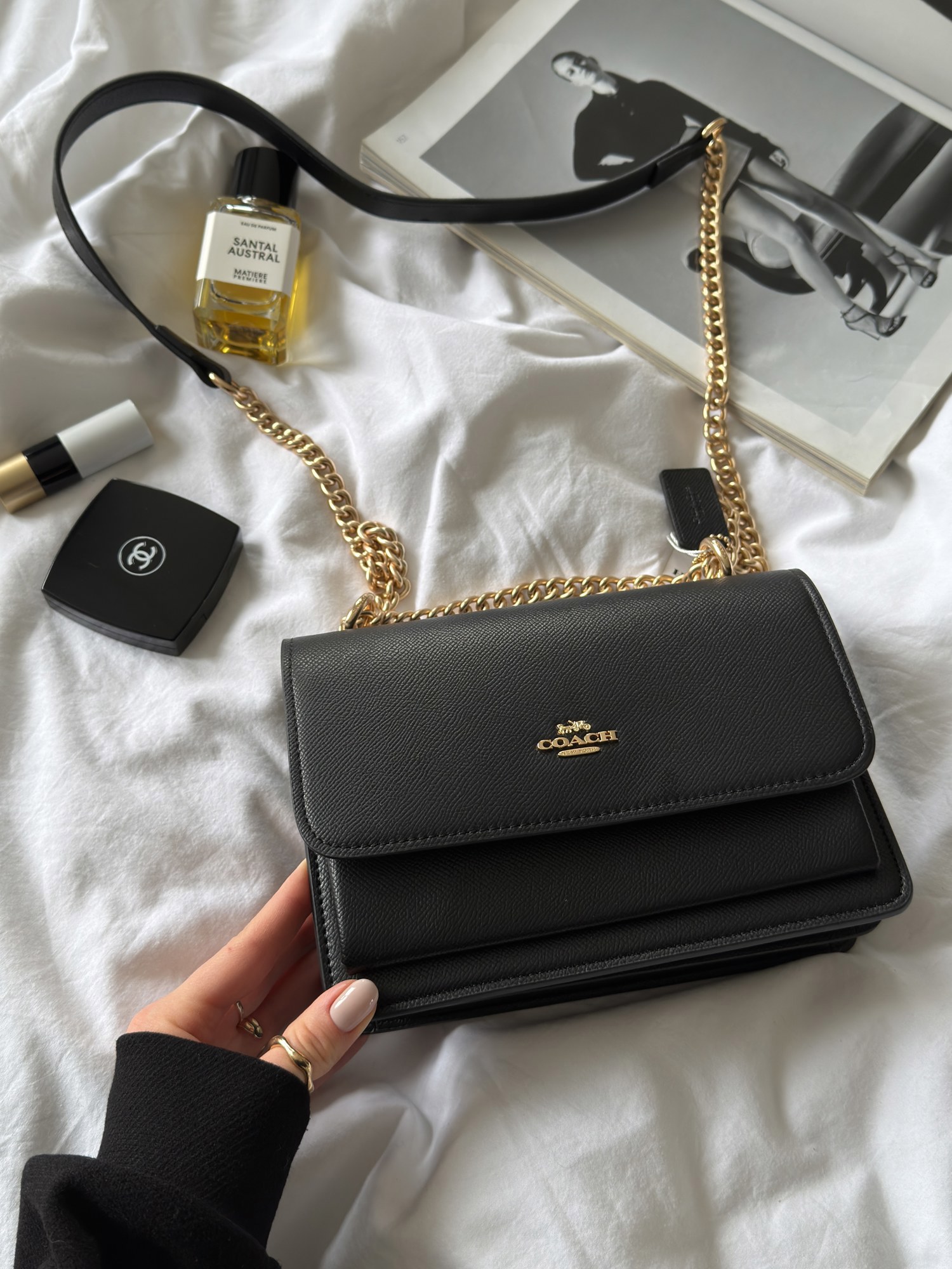 Coach Mini Klare Crossbody Black/Gold (магнітна коробка) - 8