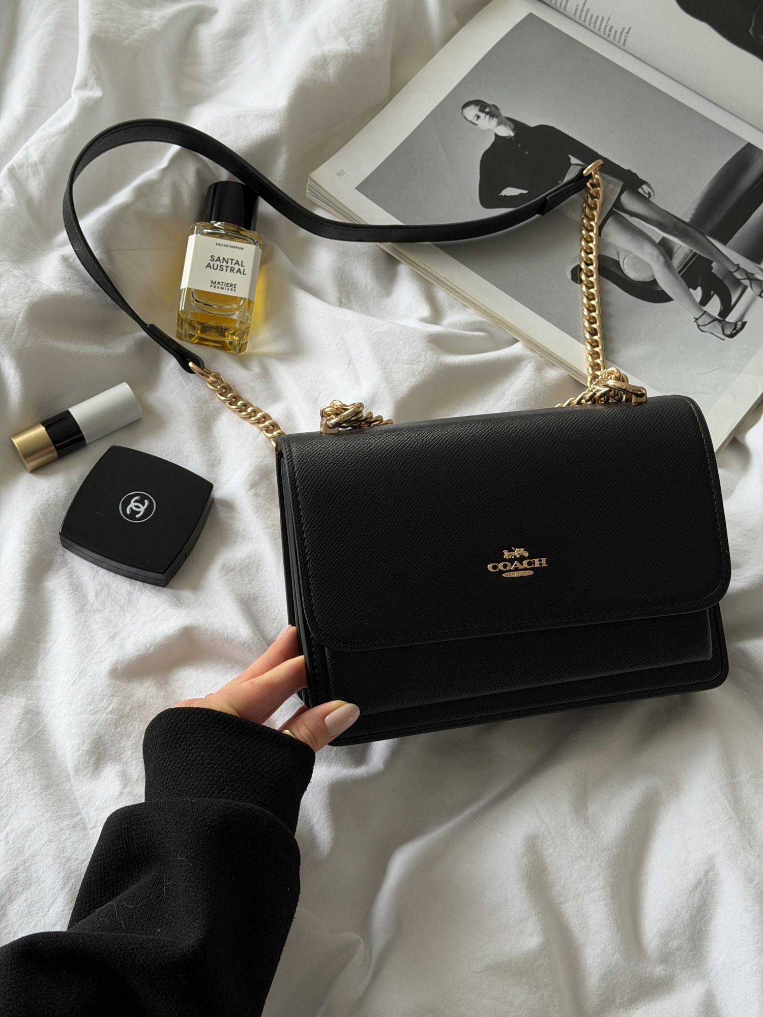Coach Mini Klare Crossbody Black/Gold (магнітна коробка) - 9